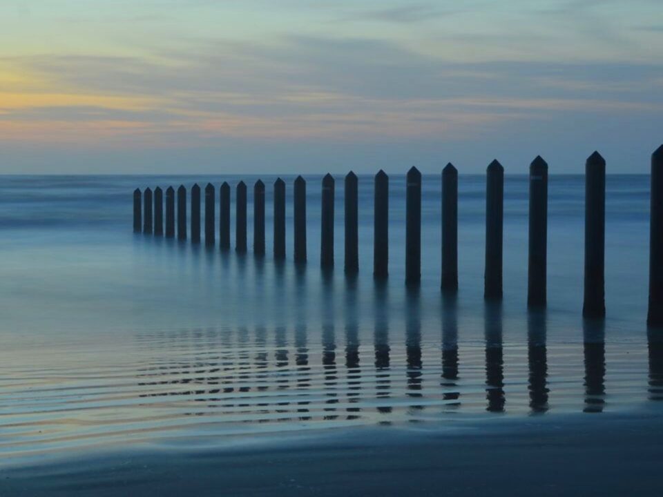 findy-image- water side