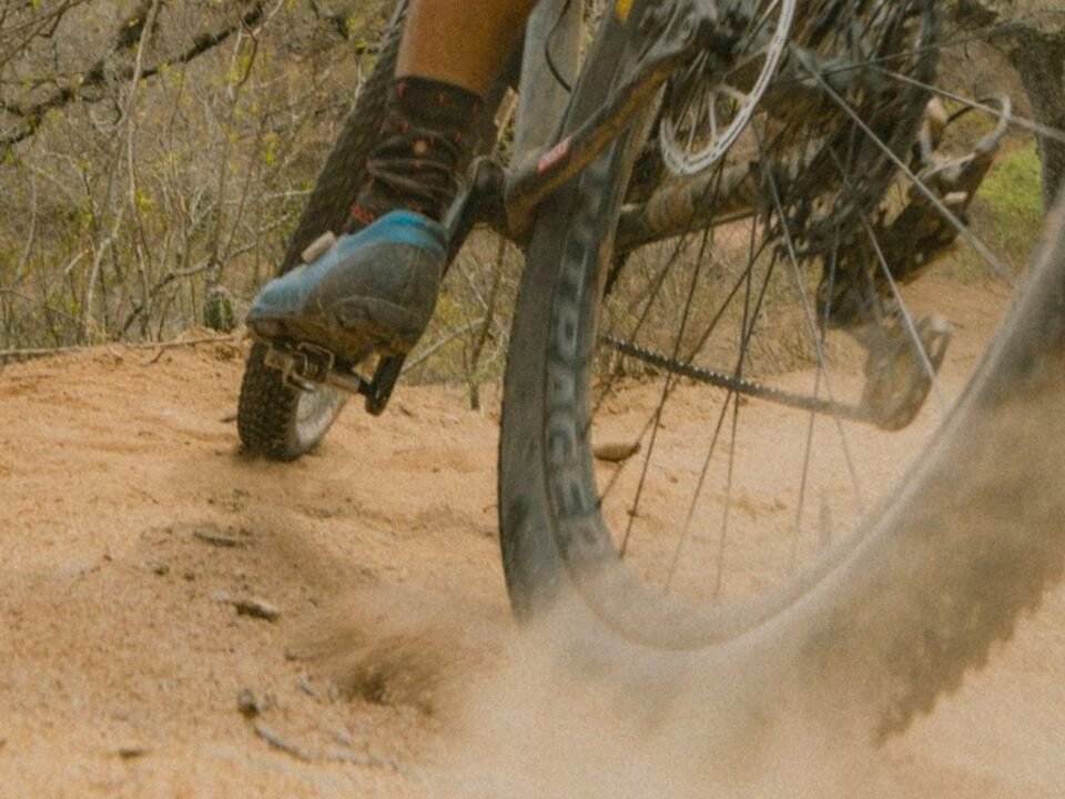 findy-image - downhill