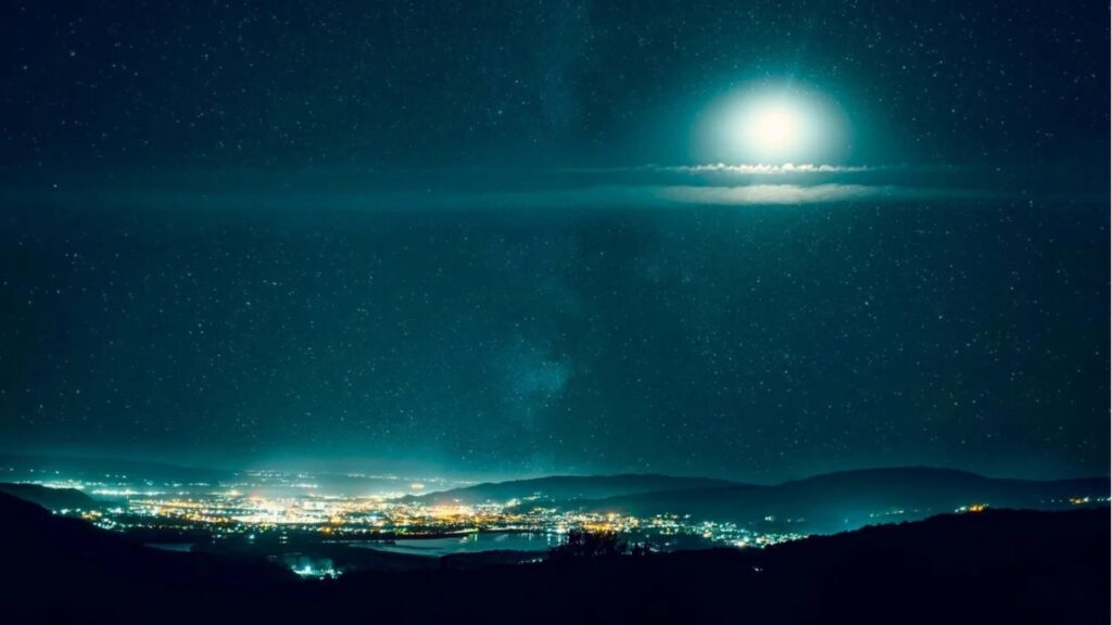 findy- image- moonlight